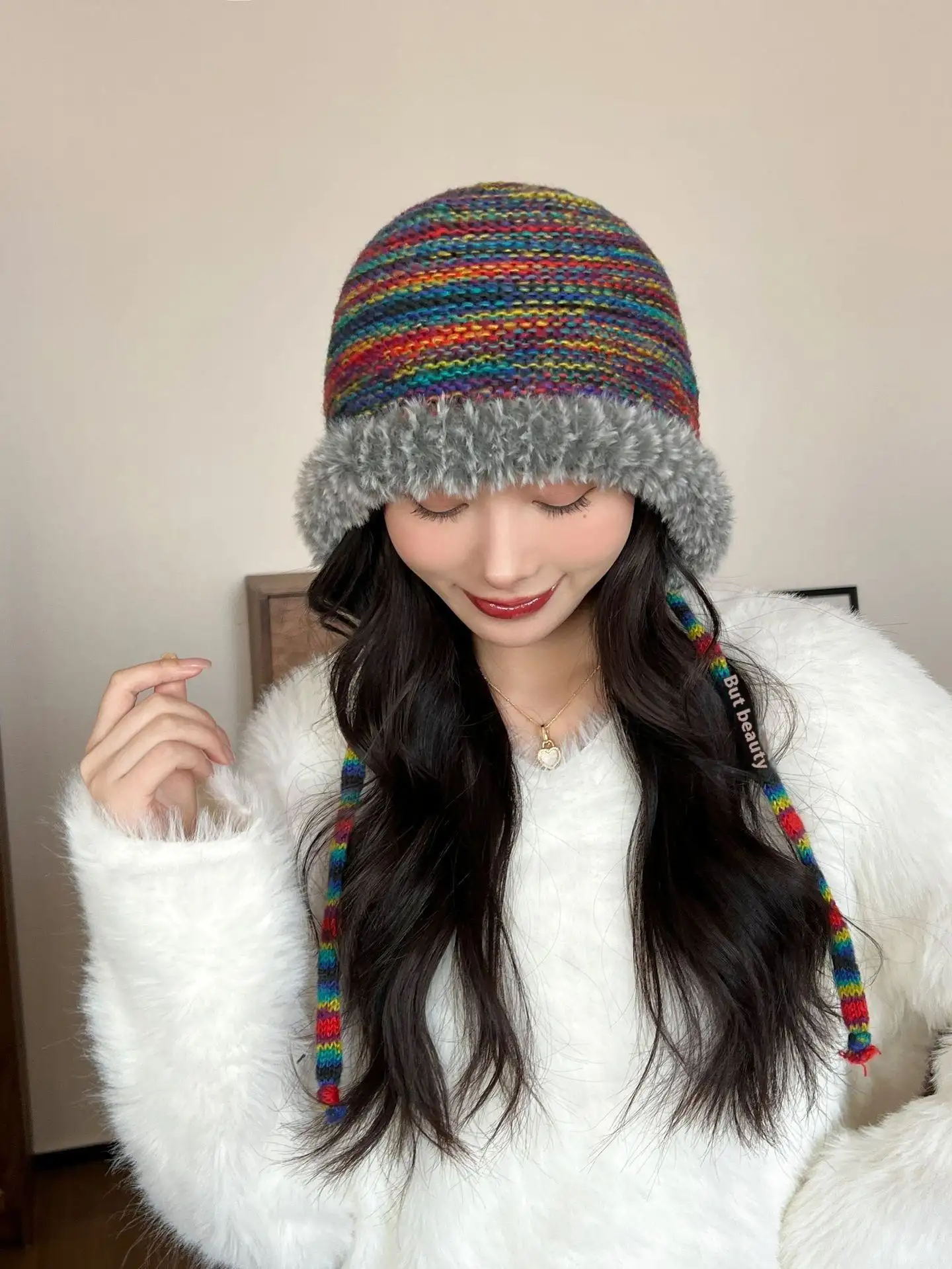 beanie model 4