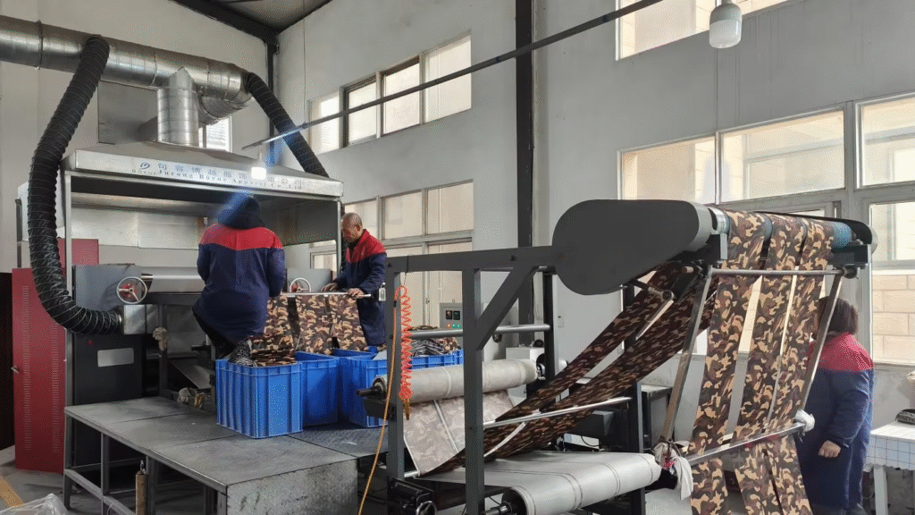 What Is a Neck Gaiter? A Manufacturer’s Guide to Materials, Fit & Real Uses 3 bandana manufacturer bulk production factory