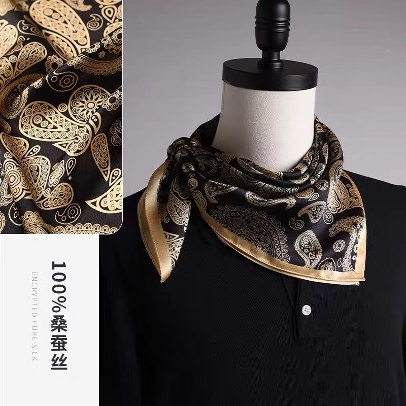 The 2025 Guide: How to Rock a Silk Scarf with a Suit (Without Looking Like You're in a Costume) 5 微信图片 20251208171136 728 10