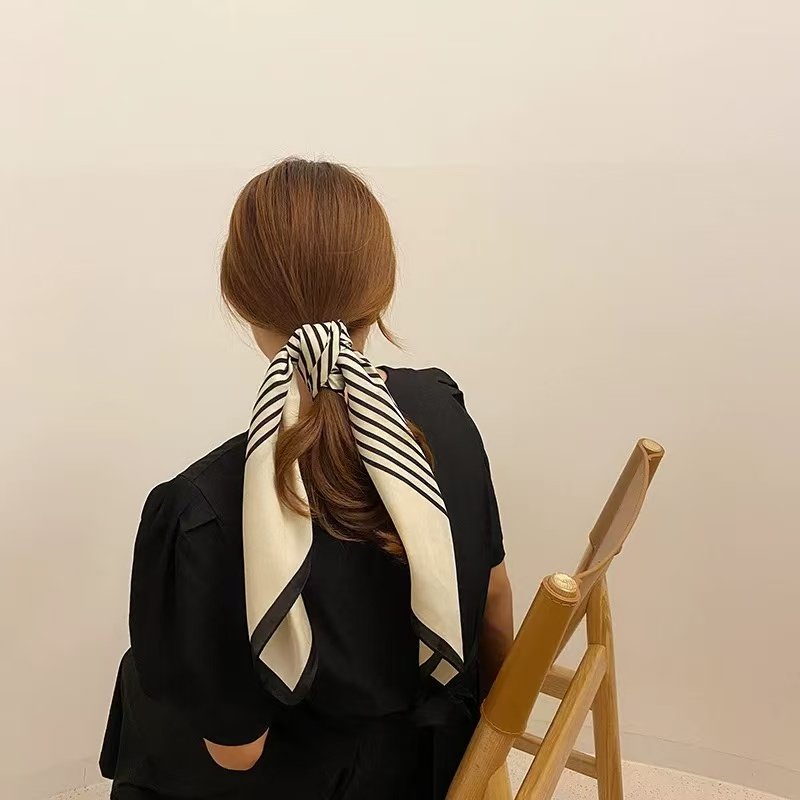 Ponytail Bandana Hairstyles Guide: How to Rock the Look at Any Age in 2025 5 微信图片 20251209174237 762 10