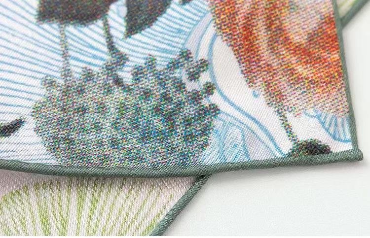 Why Large Square Silk Scarves Are Trending in 2025: A Manufacturer’s Market Analysis 4 微信图片 20251212174021 776 10