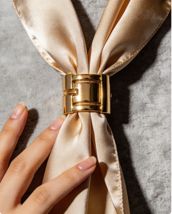 10 Chic Ways to Tie a Silk Scarf 6 how to use scarf ring with mulberry silk scarf